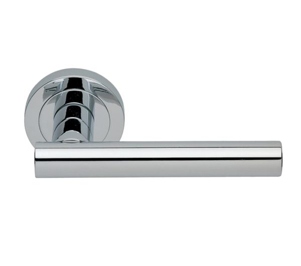 Manital Calla Door Handles On Round Rose, Polished Chrome (Sold In Pairs)