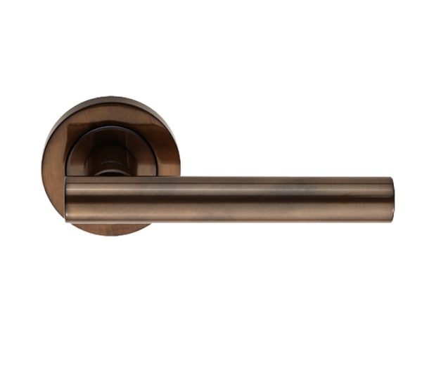 Manital Calla Door Handles On Round Rose, Dark Bronze (Sold In Pairs)