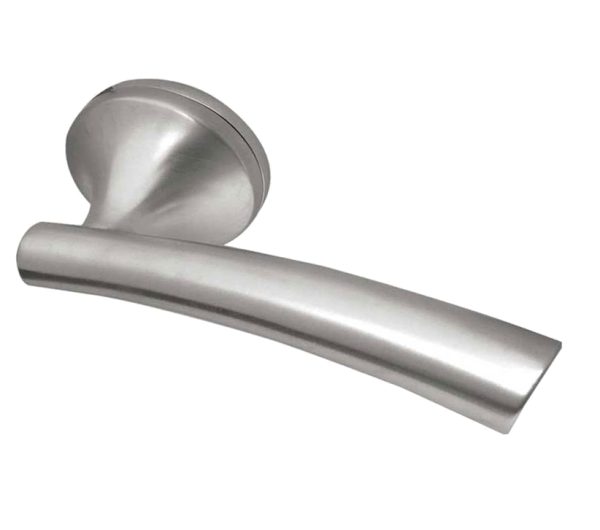 Paja Canto Door Handles On Round Rose