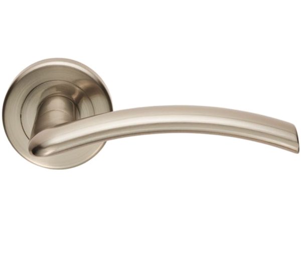 Serozzetta Residential Trenta Door Handles On Round Rose, Satin Nickel (Sold In Pairs)