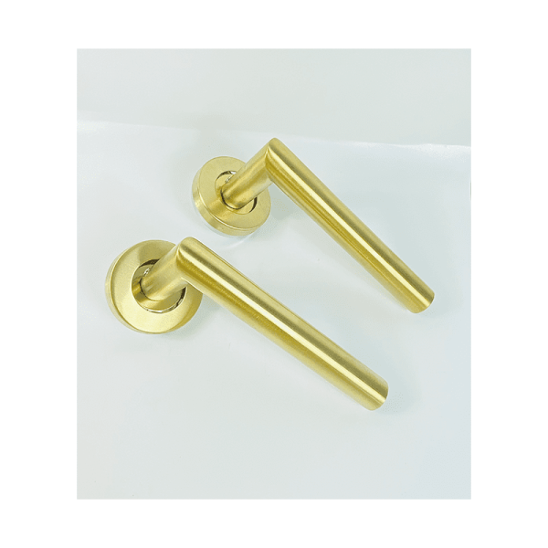 Lever on Rose Door Handle – 19mm – Satin Brass