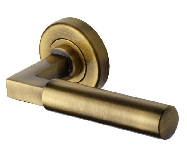 Heritage Brass Bauhaus Antique Brass Door Handles On Round Rose