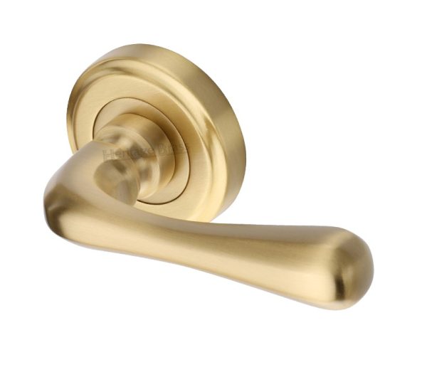 Heritage Brass Charlbury Satin Brass Door Handles On Round Rose (Sold In Pairs)