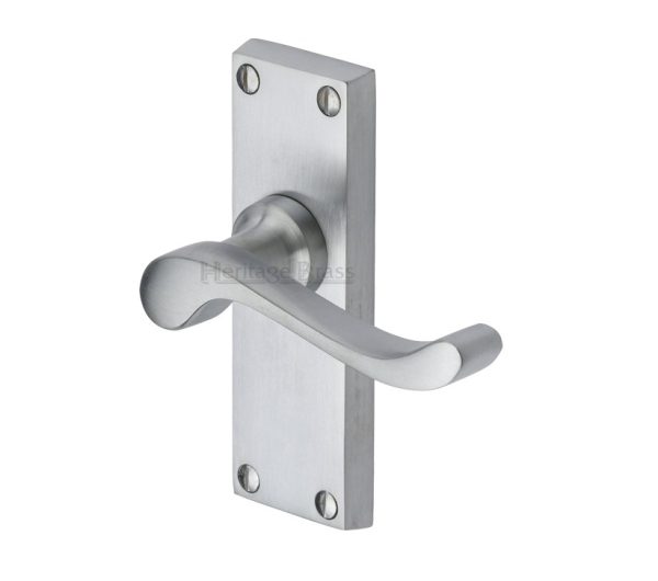 Heritage Brass Bedford Satin Chrome Door Handles (Sold In Pairs)