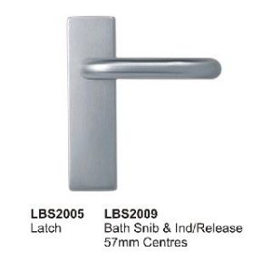 LBS2005SSS Latch (19mm Dia) D Handle On Rectangular Plate