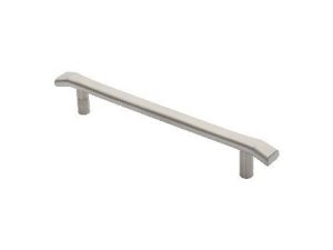 CARLISLE BRASS - SWP1160-300SSS STEELWORX PLAZA PULL HANDLE G304 (300MM C/C)